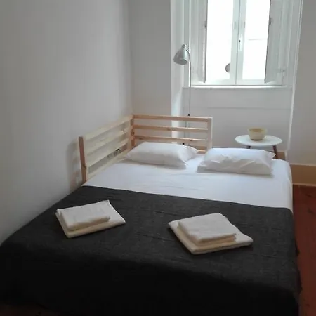 Shortstayflat Chiado Spacious & Trendy Lissabon