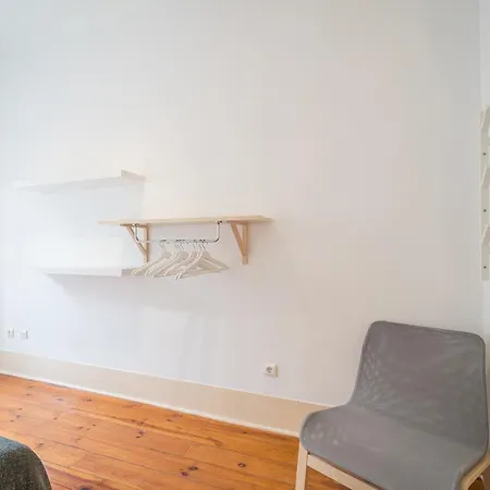 Shortstayflat Chiado Spacious & Trendy Apartament *