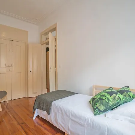 Shortstayflat Chiado Spacious & Trendy Lissabon