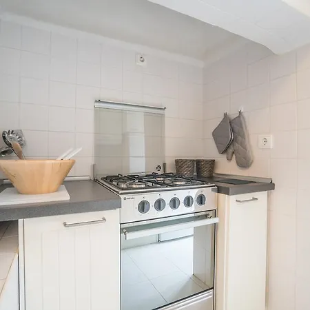 Shortstayflat Chiado Spacious & Trendy Apartment *